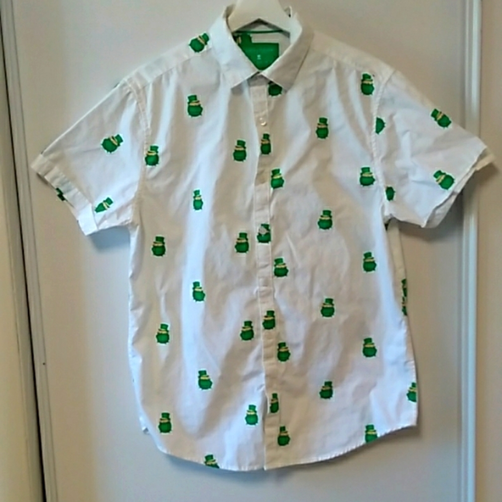 Pot of gold button up shirt. Medium